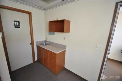 2 Austin Avenue #1, Iselin, NJ 08830 - Photo 11