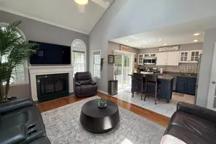 37 Dorchester Dr, East Brunswick Township, NJ 08816 - Photo 15