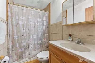 816 Sharon Garden Court, Woodbridge Township, NJ 07095 - Photo 15