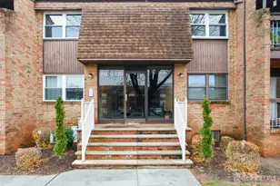 816 Sharon Garden Ct, Woodbridge Township, NJ 07095 - Photo 1