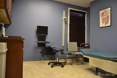 670-99 N Beers Street #2, Holmdel, NJ 07733 - Photo 7