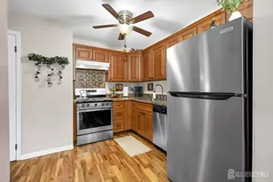 641 Cricket Ln, Woodbridge Township, NJ 07208 - Photo 7