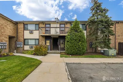 641 Cricket Lane, Woodbridge Township, NJ 07208 - Photo 17