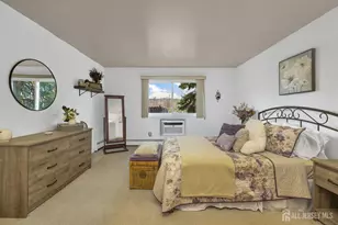 641 Cricket Ln, Woodbridge Township, NJ 07208 - Photo 9