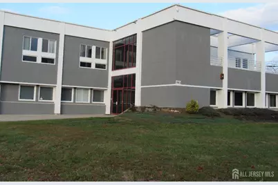 981 State Route 33 #1B, Monroe Township, NJ 08831 - Photo 3