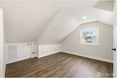 81 Hickory Street, Carteret, NJ 07008 - Photo 19