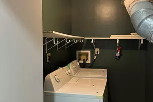 282 Hampshire Ct, Piscataway Township, NJ 08854 - Photo 3