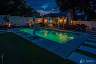 10 N 8th Ave N, Highland Park, NJ 08904 - Photo 53