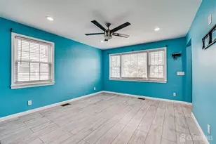 14 Linden St, Carteret, NJ 07008 - Photo 7