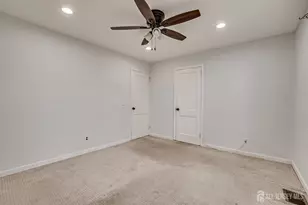 14 Linden St, Carteret, NJ 07008 - Photo 19