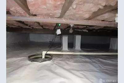 38 Eisenhower Drive, Sayreville, NJ 08872 - Photo 25