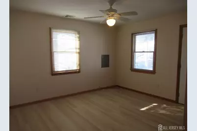 38 Eisenhower Drive, Sayreville, NJ 08872 - Photo 3