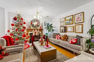 257 Rooney Ct, East Brunswick Township, NJ 08816 - Photo 9