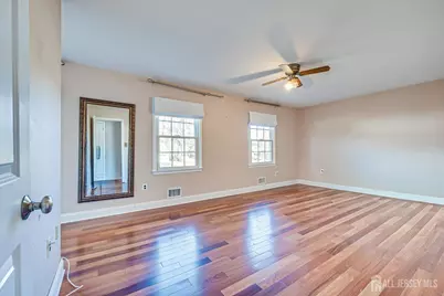 15 Howell Avenue, Piscataway Township, NJ 08854 - Photo 11