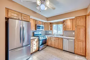 15 Howell Ave, Piscataway Township, NJ 08854 - Photo 7