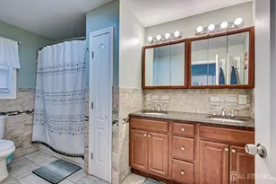 259 McFarlane Rd, Colonia, NJ 07067 - Photo 21