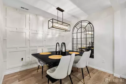 112 Michaels Court, Woodbridge Township, NJ 07095 - Photo 31