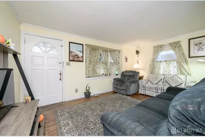 4 Homestead Avenue, Avenel, NJ 07001 - Photo 3