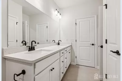 214 Jessie Place, New Brunswick, NJ 08901 - Photo 23