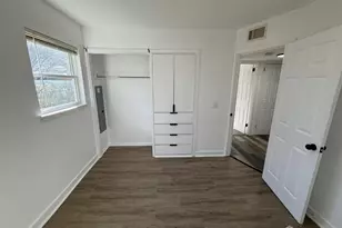 1060 Terrace Blvd, Ewing Township, NJ 08618 - Photo 7