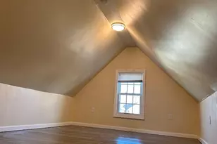 9 Christopher St, Carteret, NJ 07008 - Photo 13