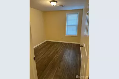 9 Christopher Street, Carteret, NJ 07008 - Photo 11