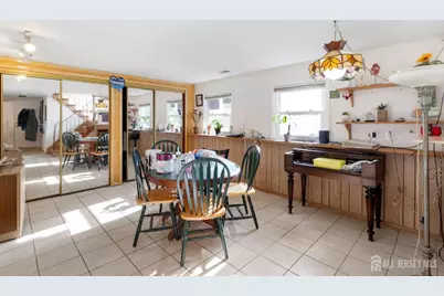 55 Sullivan Way, East Brunswick Township, NJ 08816 - Photo 7