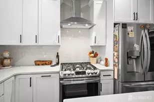 28 Clayton Ave, Monroe Township, NJ 08831 - Photo 17