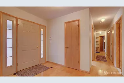 20 Abraham Lincoln Court, Monroe Township, NJ 08831 - Photo 3