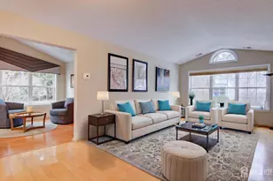 20 Abraham Lincoln Ct, Monroe Township, NJ 08831 - Photo 5