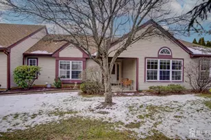 20 Abraham Lincoln Ct, Monroe Township, NJ 08831 - Photo 1