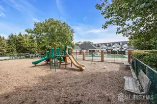 408 Blossom Cir, South Brunswick Township, NJ 08810 - Photo 29