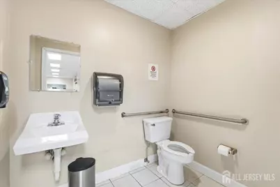 385 New Brunswick Avenue #B, Woodbridge Township, NJ 08863 - Photo 17