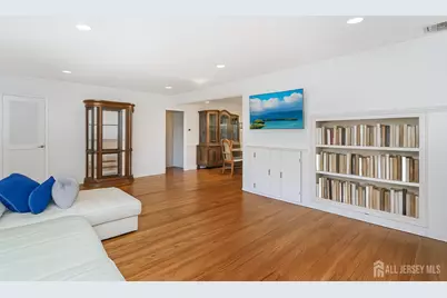 64 Pennington Road, New Brunswick, NJ 08901 - Photo 5