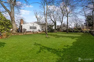 64 Pennington Rd, New Brunswick, NJ 08901 - Photo 39