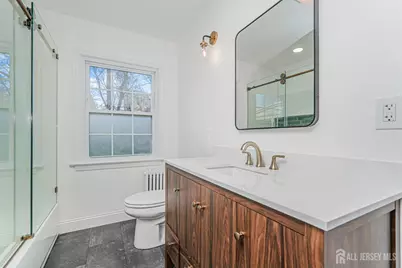 64 Pennington Road, New Brunswick, NJ 08901 - Photo 23