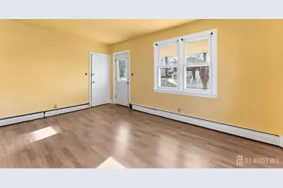 299 Howard Street, New Brunswick, NJ 08901 - Photo 5