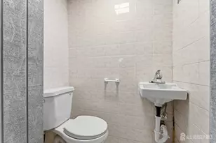 299 Howard St, New Brunswick, NJ 08901 - Photo 19