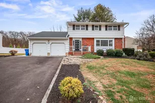 42 Norman Ln, Old Bridge Township, NJ 08857 - Photo 3