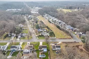 4 Old Bridge Plaza, Old Bridge Township, NJ 08857 - Photo 37