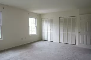 32 Lafayette Ct, North Brunswick Township, NJ 08902 - Photo 21