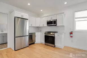 23 Carlton St, Edison, NJ 08837 - Photo 9