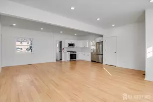 23 Carlton St, Edison, NJ 08837 - Photo 17