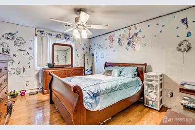 651 W Lincoln Avenue W, Rahway, NJ 07065 - Photo 23