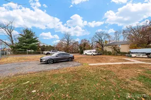 16 Millstone Rd, Franklin Township, NJ 08873 - Photo 19