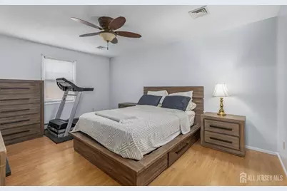 33 Kearney Road, Sayreville, NJ 08879 - Photo 7