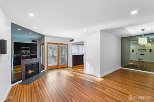 13 Jill Ct, Franklin Township, NJ 08873 - Photo 5