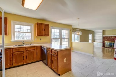 42 Bradford Lane, Plainsboro Township, NJ 08536 - Photo 21