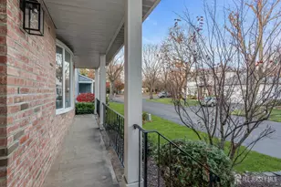 3 Van Arsdale Ct, East Brunswick Township, NJ 08816 - Photo 11