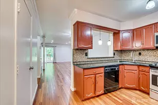 6 Tulip Ct, Edison, NJ 08820 - Photo 13